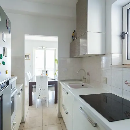 Iva Apartment